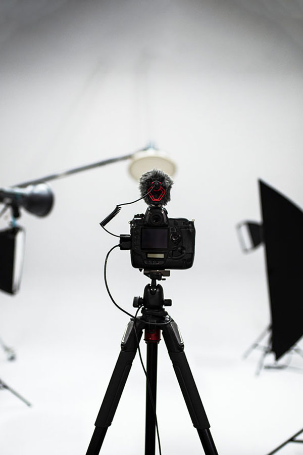 CAMERA AND SUPPORT